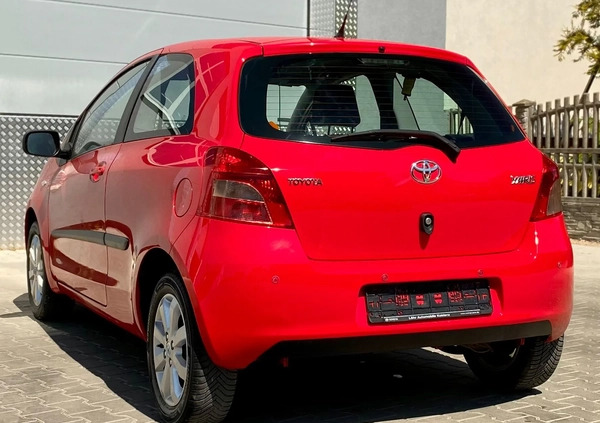 Toyota Yaris cena 11900 przebieg: 137300, rok produkcji 2009 z Pisz małe 232